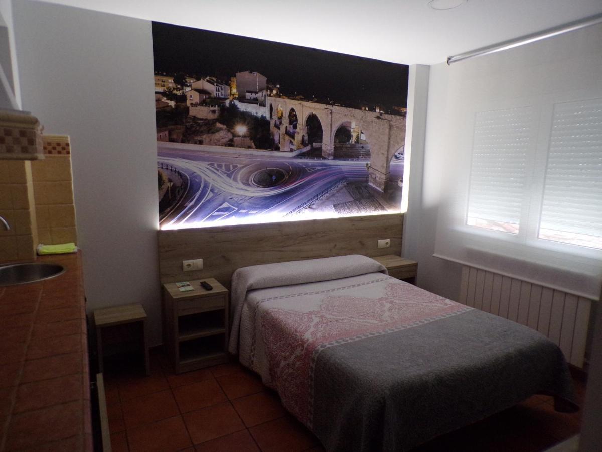 Hostal Serruchi Teruel Exterior foto
