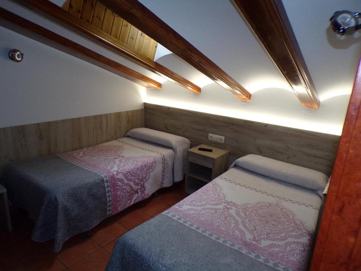 Hostal Serruchi Teruel Exterior foto