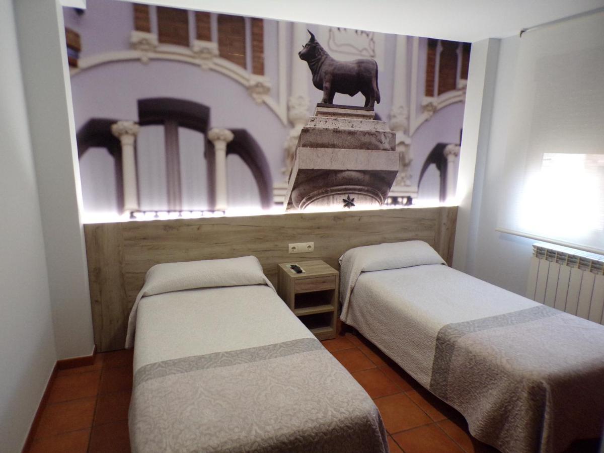Hostal Serruchi Teruel Exterior foto