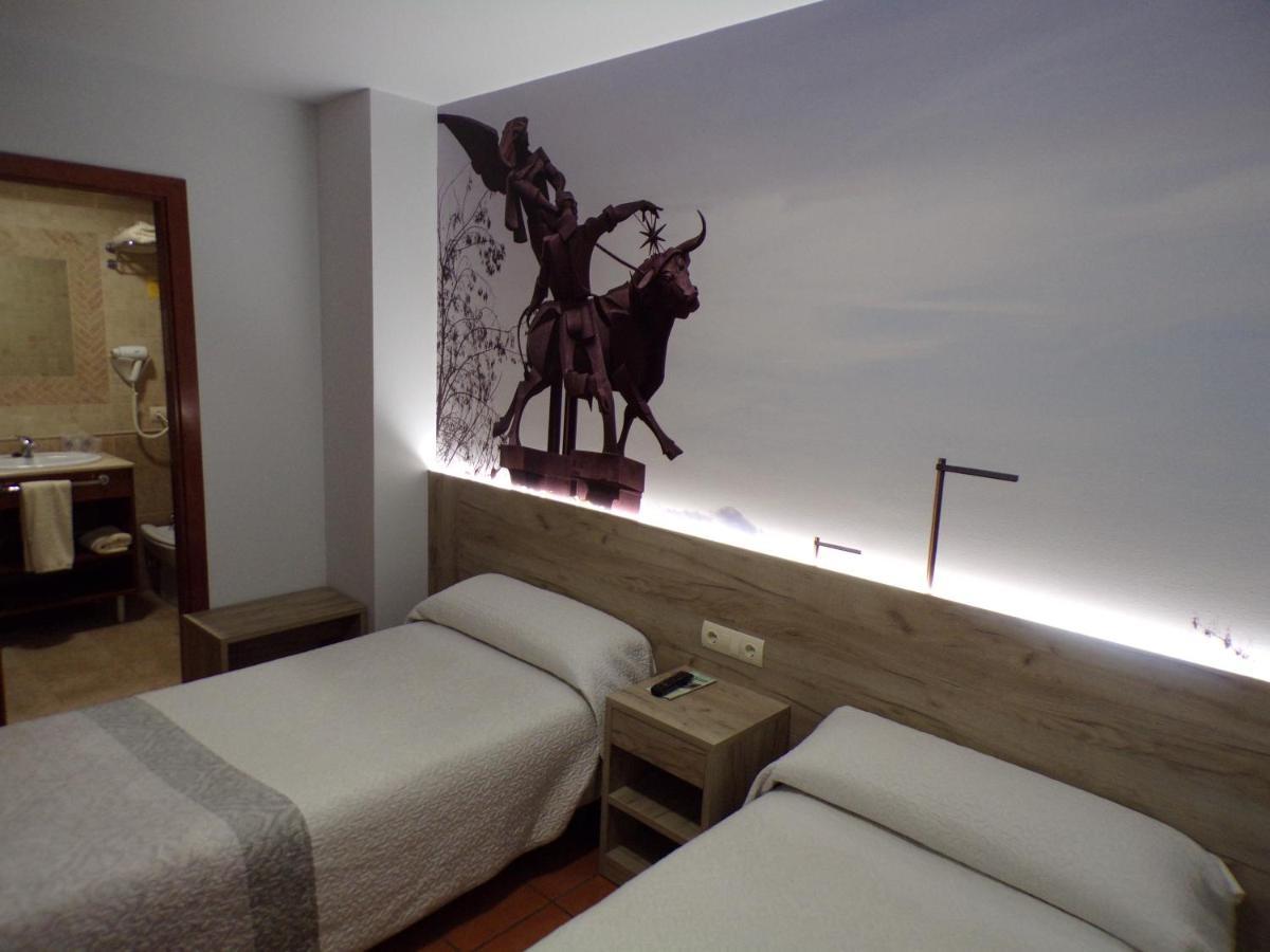 Hostal Serruchi Teruel Exterior foto
